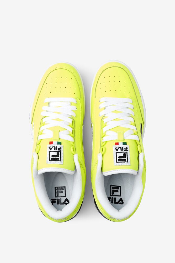 Zapatos Tenis Fila T-1 Mid Tennis Shoes Hombre Amarillo Negras Blancas | 578139VRG